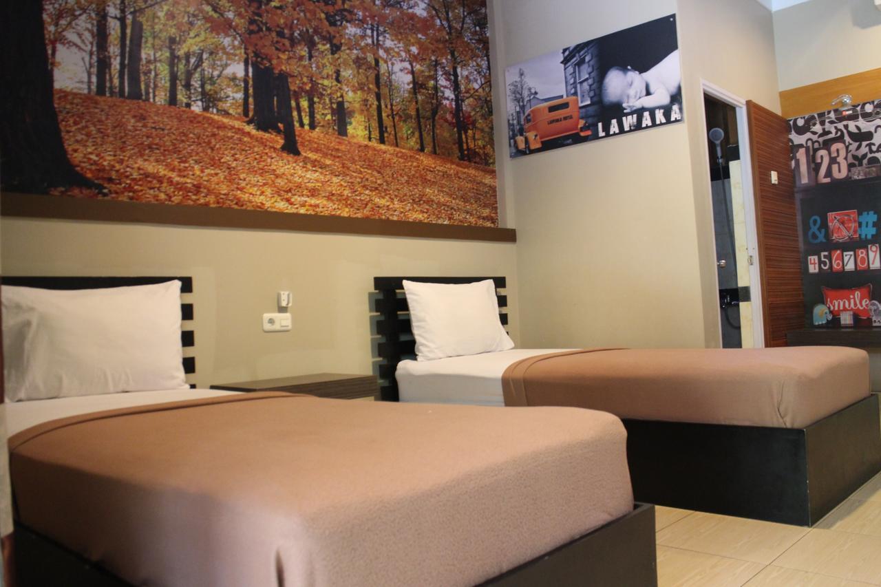 Lawaka Hotel Ampana Eksteriør billede